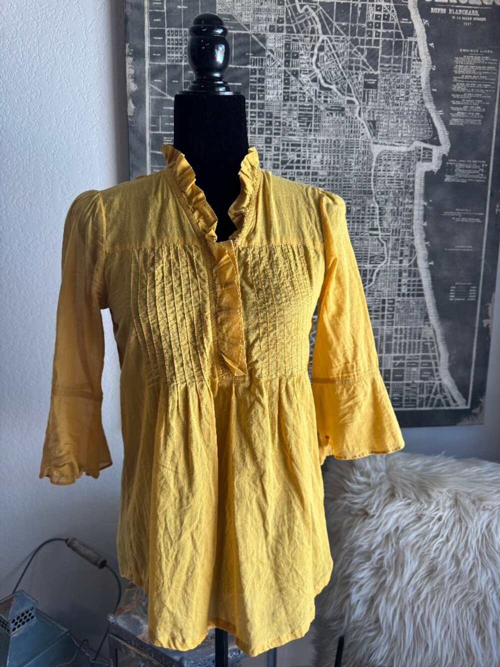 Size S - Fossil 100% Cotton Mustard Yellow Ruffle Neck 1/2 Button Up Top w/Pleat